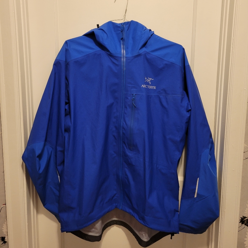 Arc'teryx Mens Alpha FL Gore-Tex Jacket (Summit Sky, X-Large)